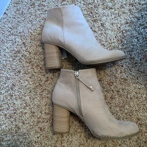 Heeled booties